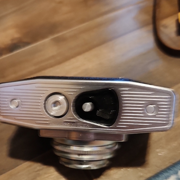 Vintage AGFAMATIC i Camera AGFA COLOR AGNAR 1:2.8/45 Germany - Picture 4 of 7